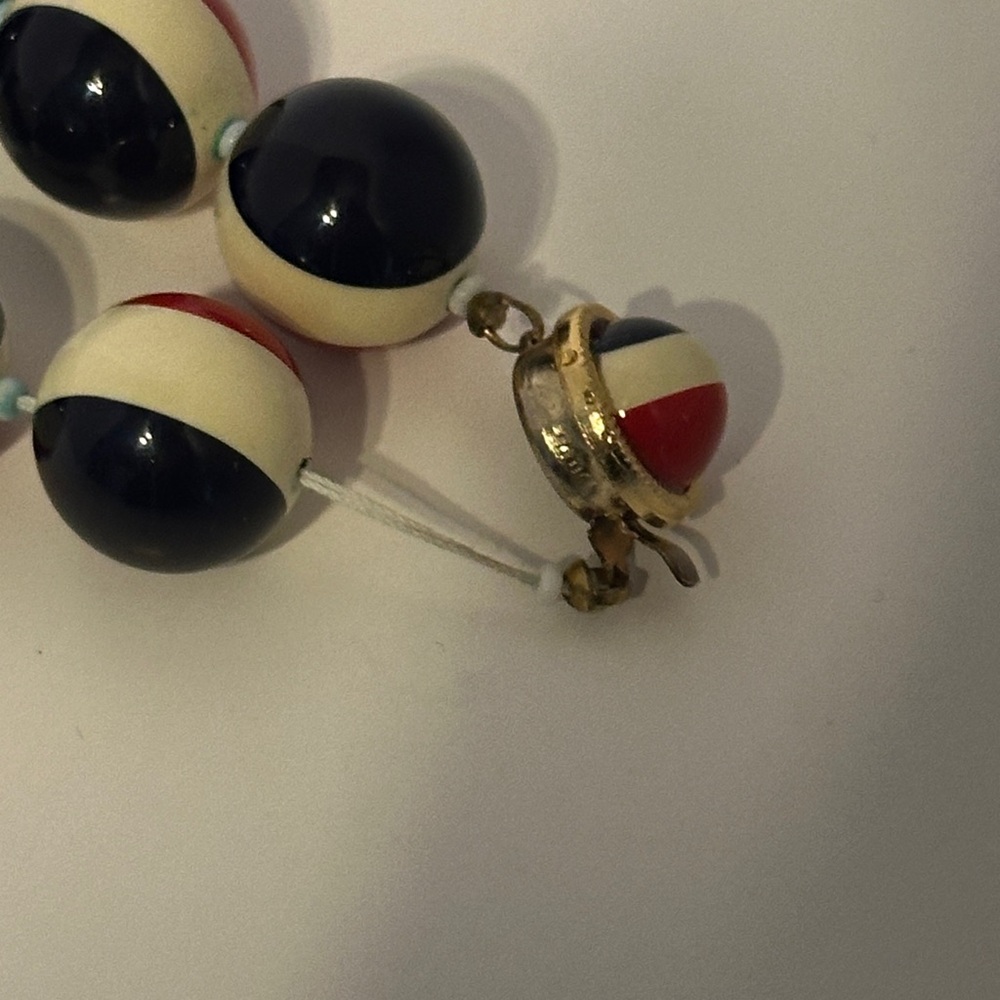 Vintage Red White & Blue Beaded Necklace - Picture 3 of 11